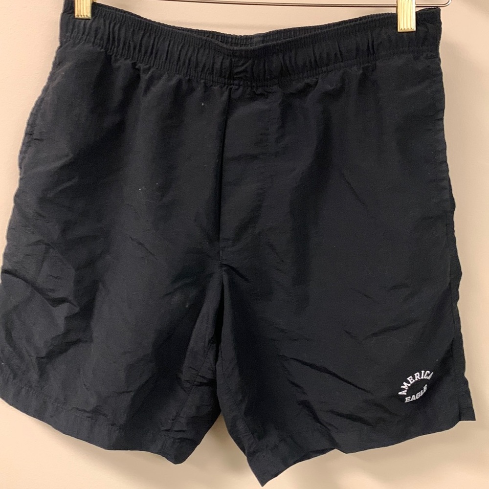 AE ALL DAY SHORT. American eagle bathing suit / shorts
Color: Black
Size: S